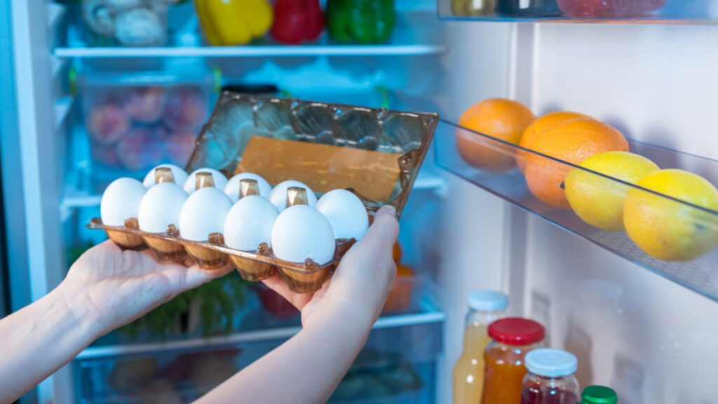 Health Tips: Is it good to store eggs in the fridge?