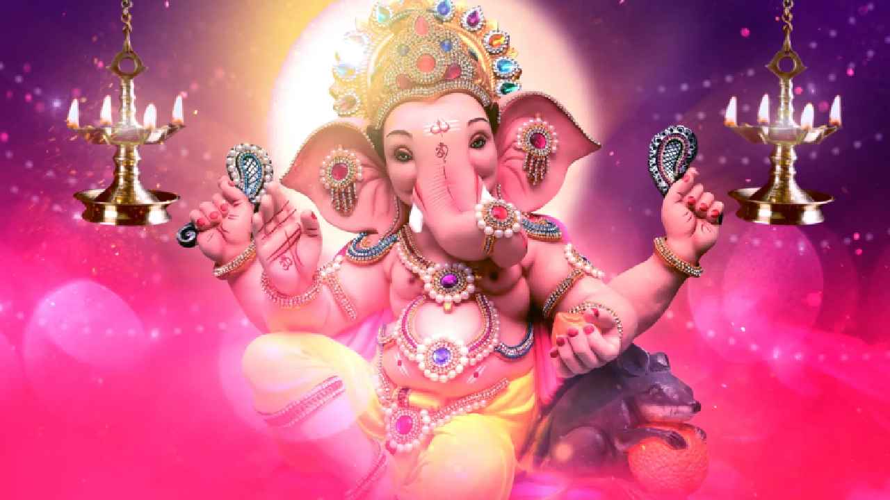 Ganesha Idols Trunk Direction: కుడివైపా? ఎడమవైపా? ఇంట్లో పెట్టే వినాయకుడి తొండం ఎటువైపు ఉంటే మంచిది.. పండితులు ఏం చెబుతున్నారు.. Ganesha Idols Trunk Direction: కుడివైపా? ఎడమవైపా? ఇంట్లో పెట్టే వినాయకుడి తొండం ఎటువైపు ఉంటే మంచిది.. పండితులు ఏం చెబుతున్నారు..