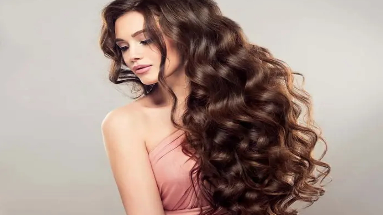 Hair Health Tips: ఆడవాళ్ళకి ప్రత్యేకం.. ఒత్తైన, దృఢమైన జుట్టు కోసం 5 అద్భుతమైన చిట్కాలు.. రిజల్ట్ చూసి ఆశ్చర్యపోతారు Hair Health Tips: ఆడవాళ్ళకి ప్రత్యేకం.. ఒత్తైన, దృఢమైన జుట్టు కోసం 5 అద్భుతమైన చిట్కాలు.. రిజల్ట్ చూసి ఆశ్చర్యపోతారు