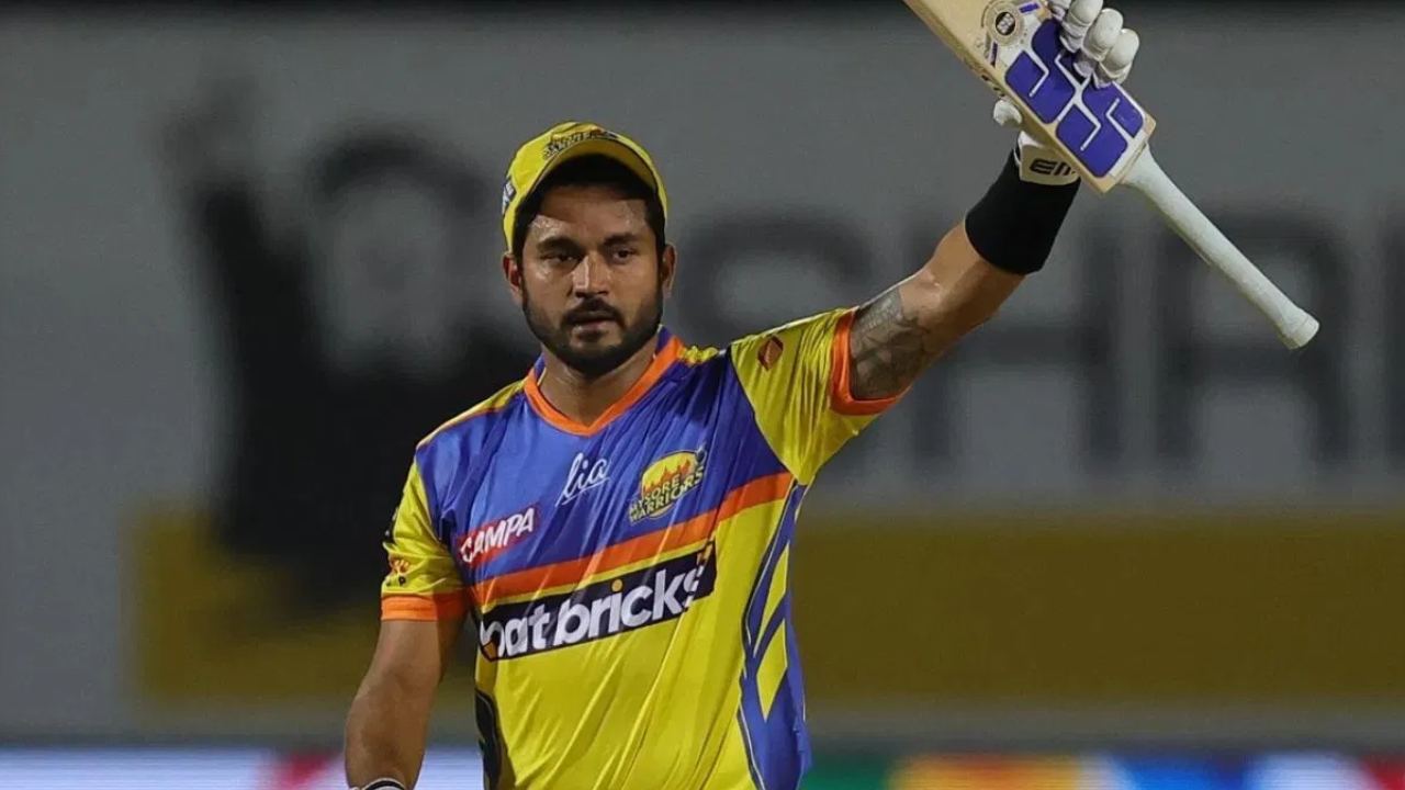 Manish Pandey : ఐపీఎల్లో ఆడడు కానీ.. ఈ టోర్నీలో మాత్రం.. 6,6,6,6, 4,4,4,4.. తుఫాన్ ఇన్నింగ్స్ ఆడిన మనీశ్ పాండే.. Manish Pandey : ఐపీఎల్లో ఆడడు కానీ.. ఈ టోర్నీలో మాత్రం.. 6,6,6,6, 4,4,4,4.. తుఫాన్ ఇన్నింగ్స్ ఆడిన మనీశ్ పాండే..