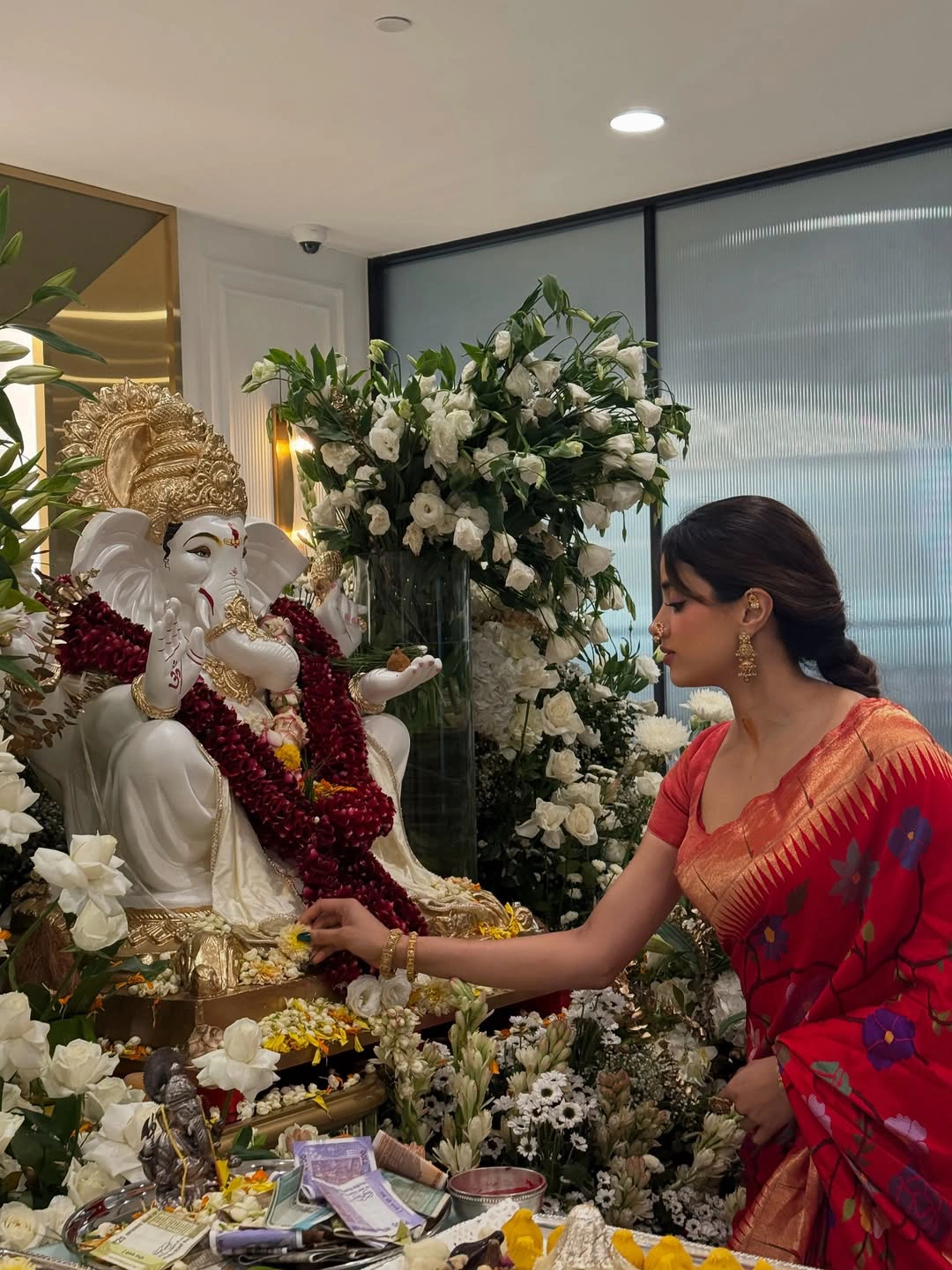 Janhvi Kapoor Vinayaka Chavithi Celebrations