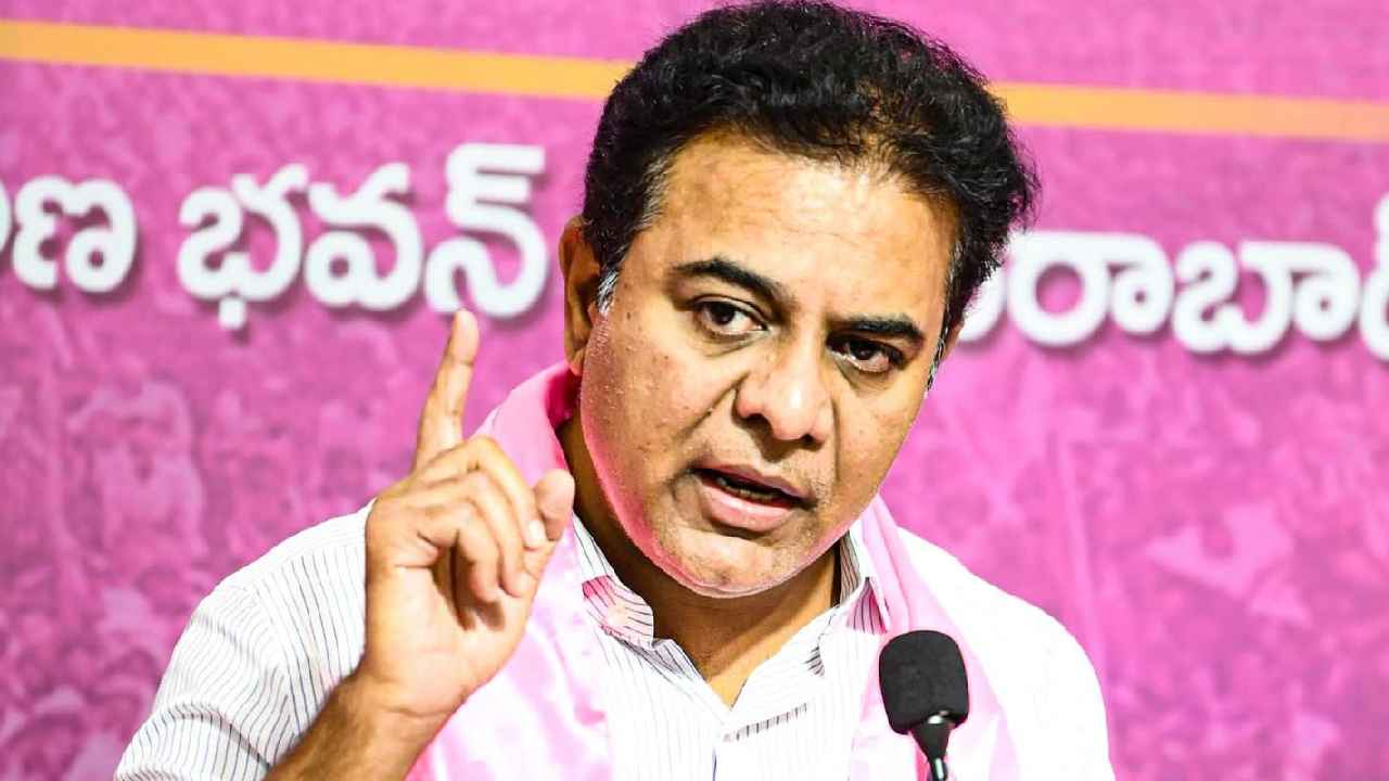 Pink Book: పింక్ బుక్ని రెడీ చేసుకుంటున్న బీఆర్ఎస్? గతంలో ఎప్పుడూ లేనట్లుగా ఎందుకింతలా రియాక్ట్ అవుతున్నారు.. Pink Book: పింక్ బుక్ని రెడీ చేసుకుంటున్న బీఆర్ఎస్? గతంలో ఎప్పుడూ లేనట్లుగా ఎందుకింతలా రియాక్ట్ అవుతున్నారు..