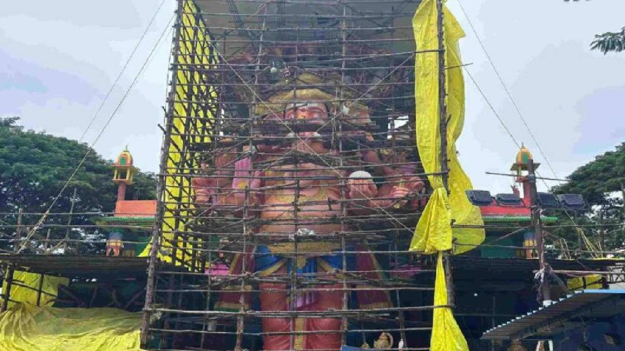 ఖైరతాబాద్ మహాగణపతి రెడీ.. తుది మెరుగులు ఎలా దిద్దుతున్నారో చూడండి.. ఖైరతాబాద్ మహాగణపతి రెడీ.. తుది మెరుగులు ఎలా దిద్దుతున్నారో చూడండి..