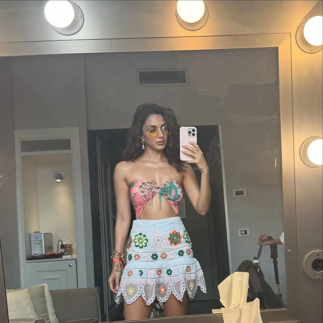 Kiara Advani Working Stills From War 2 Movie Shoot