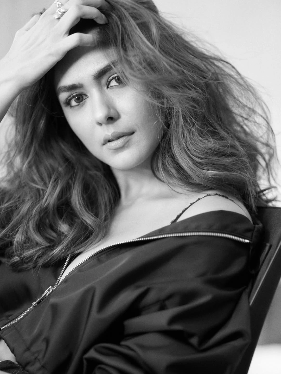 Mrunal Thakur Stunning Looks in Black Dress