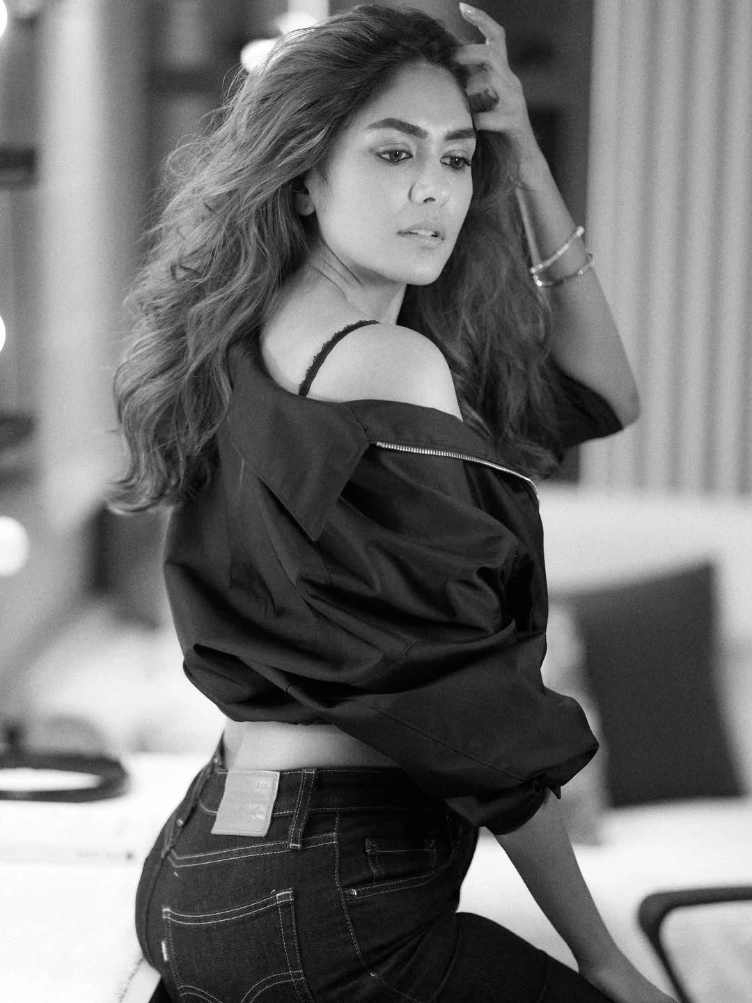 Mrunal Thakur Stunning Looks in Black Dress