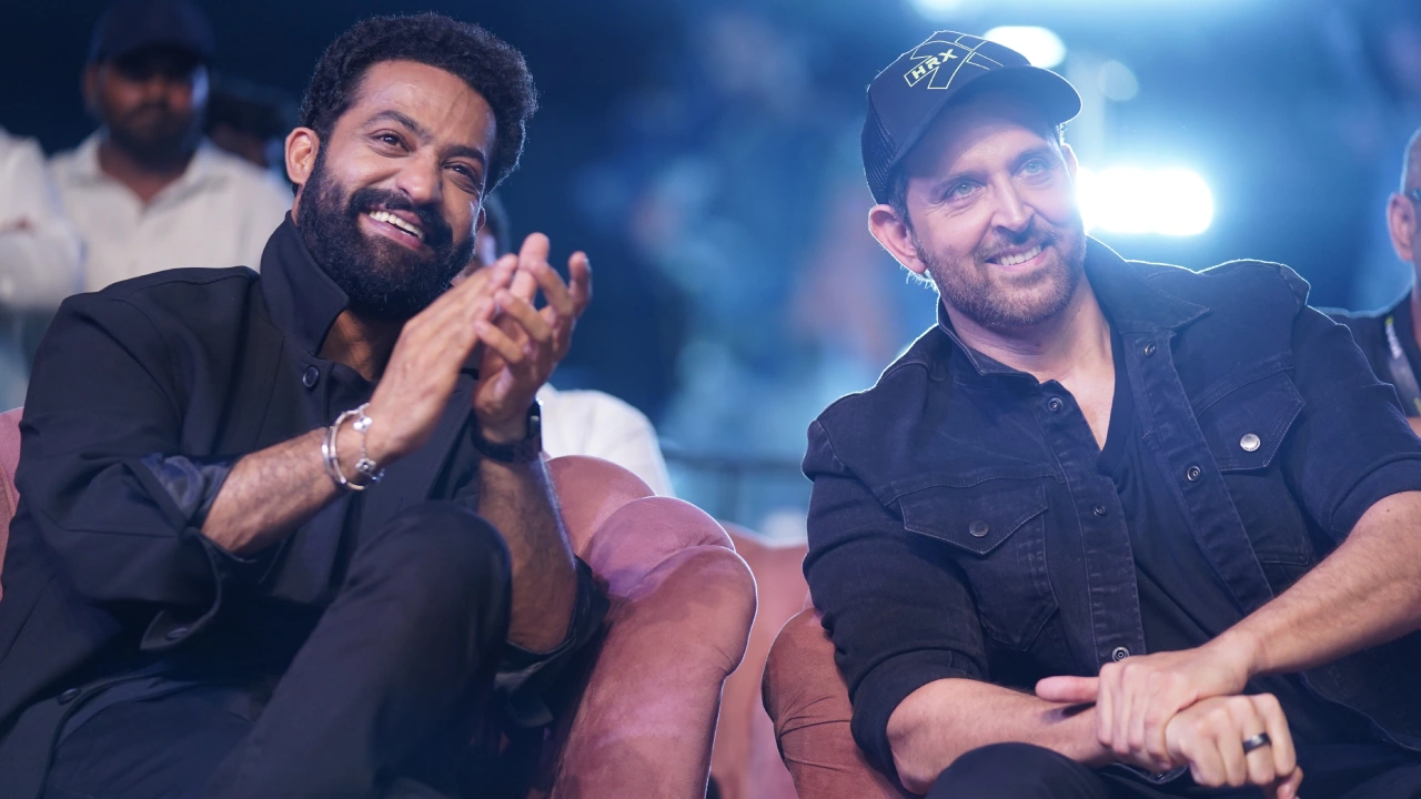 NTR Hrithik Roshan War 2 Pre Release Event