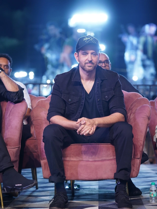 NTR Hrithik Roshan War 2 Pre Release Event