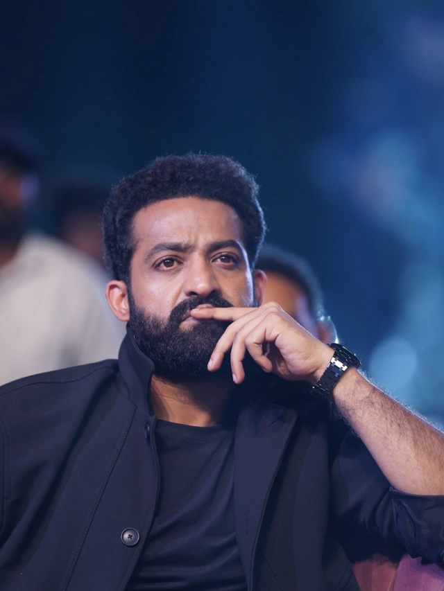 NTR Hrithik Roshan War 2 Pre Release Event