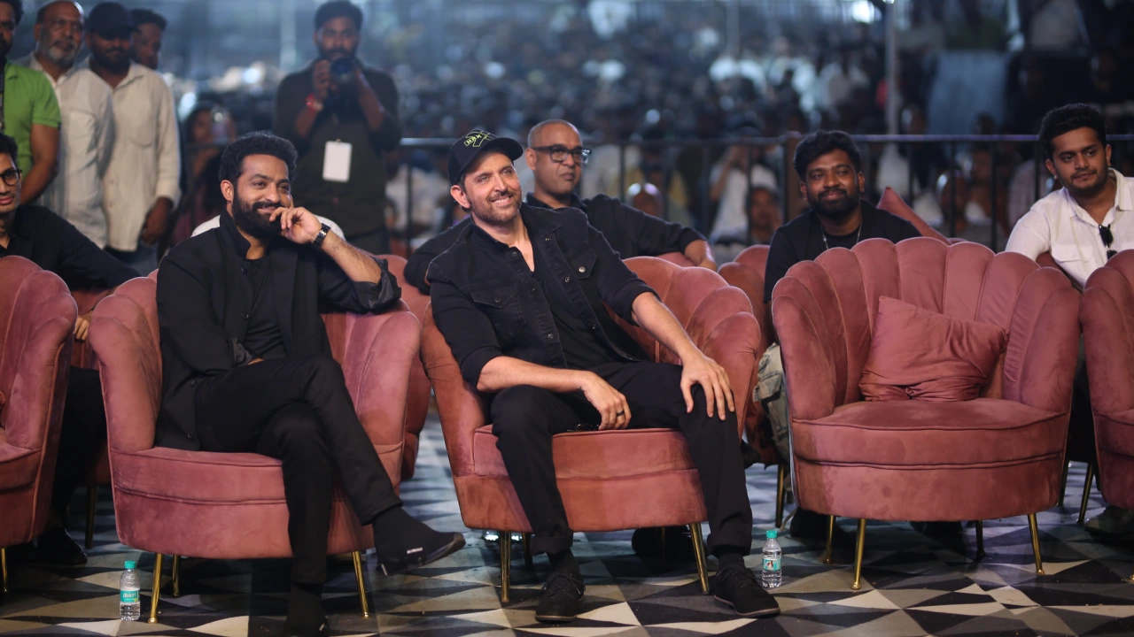 NTR Hrithik Roshan War 2 Pre Release Event