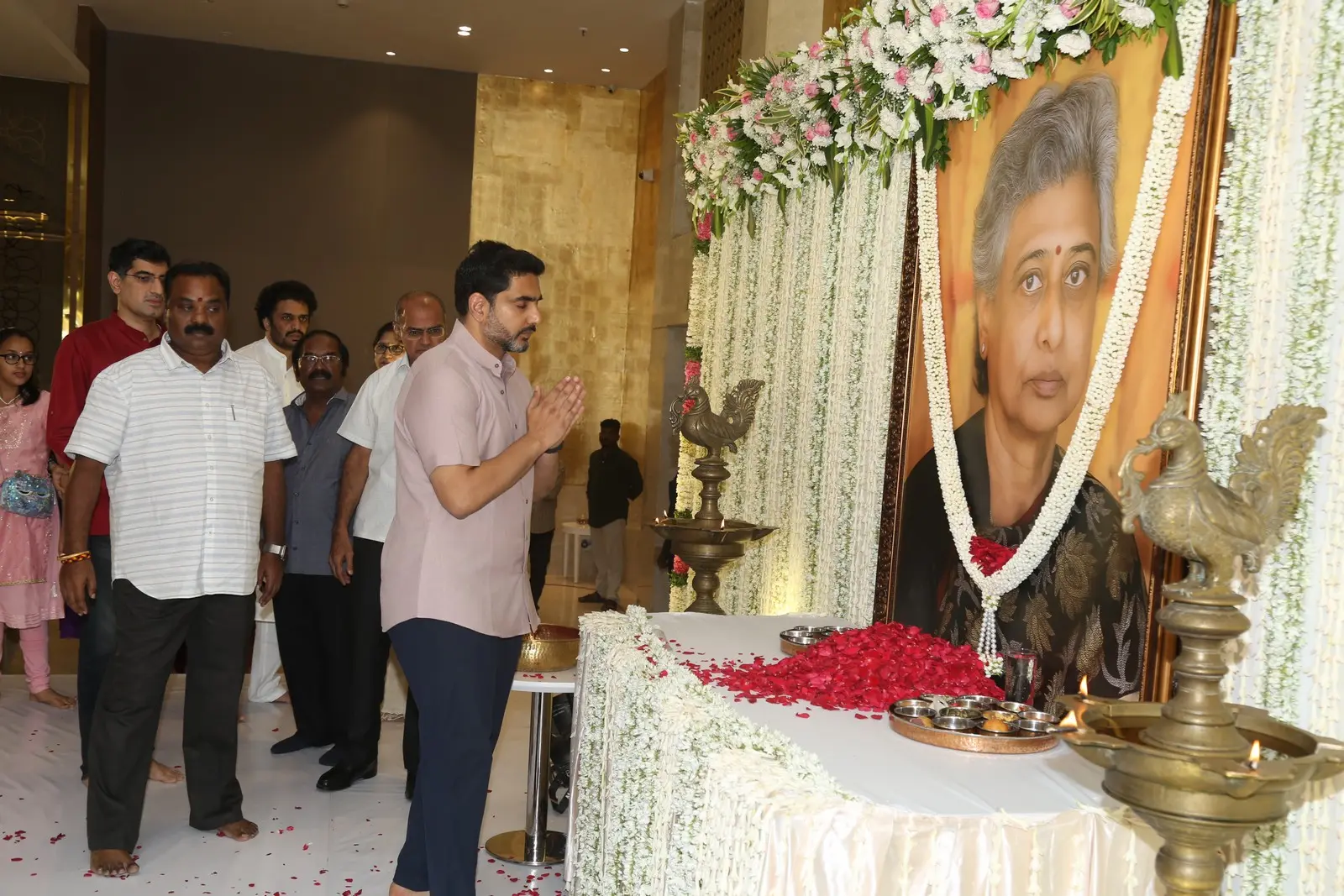 Nandamuri Family Tributes to Nandamuri Padmaja