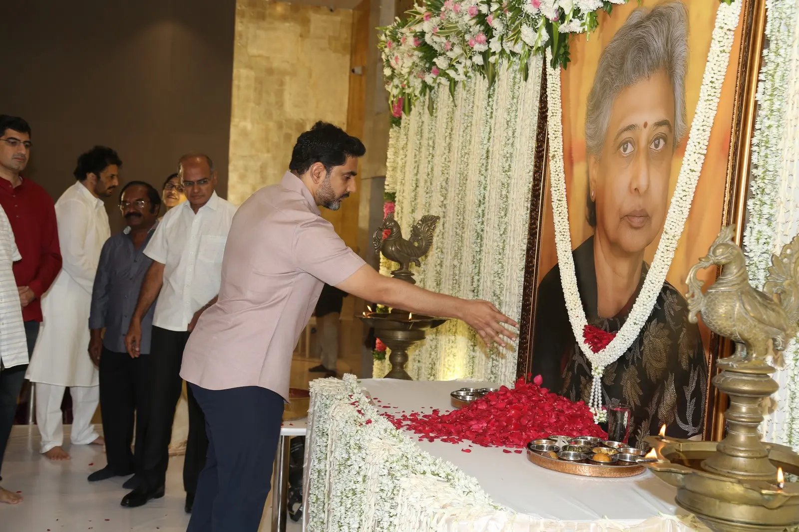 Nandamuri Family Tributes to Nandamuri Padmaja