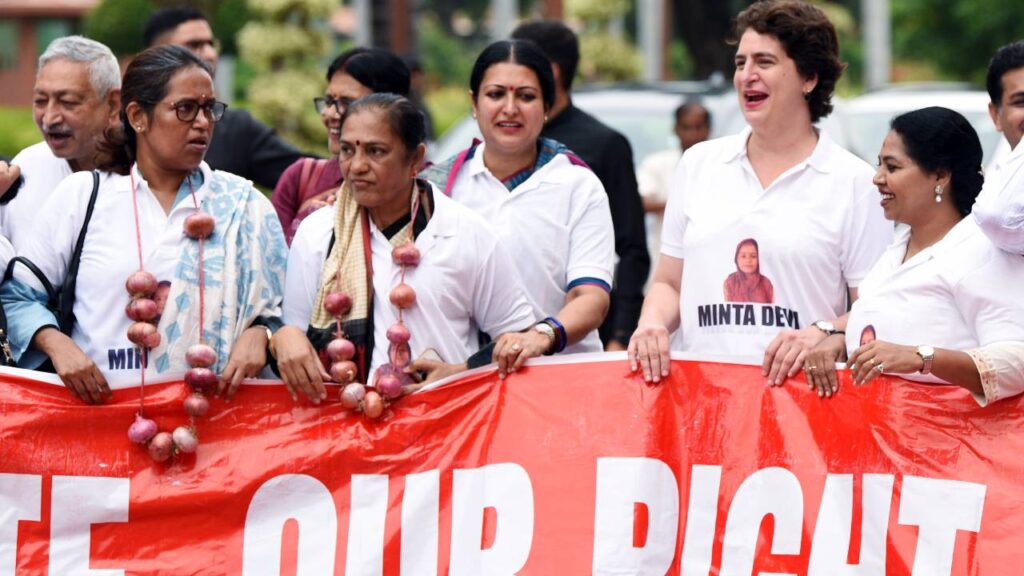 Minta Devi Protest Sonia Priyanka