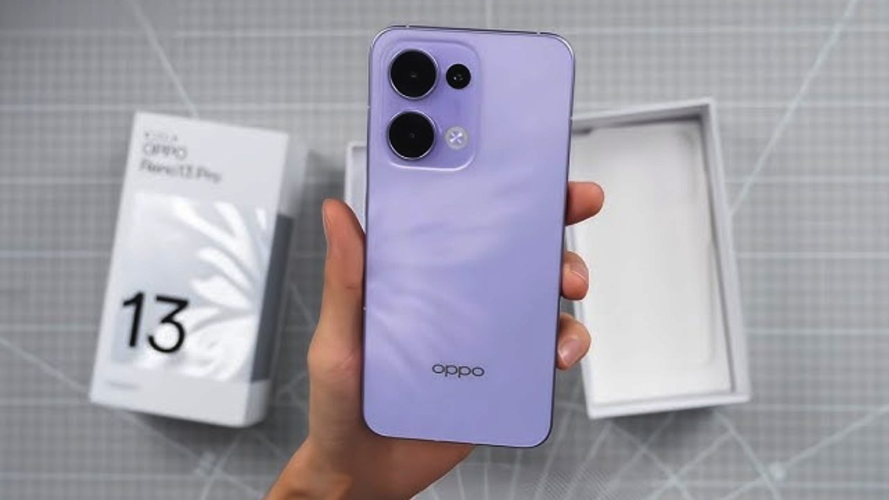 Oppo Reno 13 5G : కొత్త ఫోన్ కావాలా? ఒప్పో రెనో 13 5G ఫోన్ ధర తగ్గిందోచ్.. ఏకంగా రూ.10వేలకుపైనే.. ఇలా కొన్నారంటే..! Oppo Reno 13 5G : కొత్త ఫోన్ కావాలా? ఒప్పో రెనో 13 5G ఫోన్ ధర తగ్గిందోచ్.. ఏకంగా రూ.10వేలకుపైనే.. ఇలా కొన్నారంటే..!