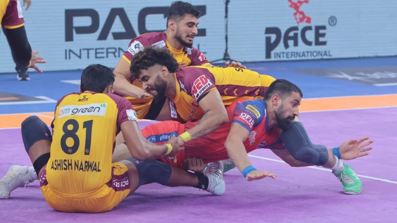 Telugu Titans : తెలుగు టైటాన్స్కు ఏమైంది..? సొంత గడ్డపై వరుసగా రెండో మ్యాచ్లోనూ ఓటమి.. Telugu Titans : తెలుగు టైటాన్స్కు ఏమైంది..? సొంత గడ్డపై వరుసగా రెండో మ్యాచ్లోనూ ఓటమి..