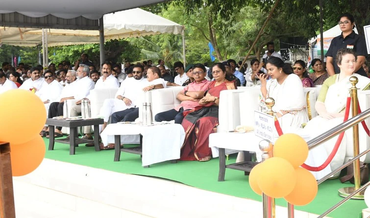 Pawan Kalyan Participated in Independence Day Celebrations at Kakinada