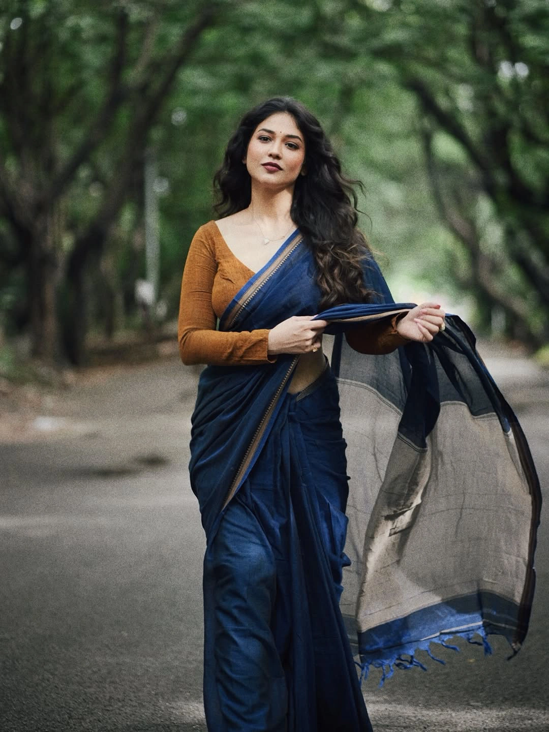 Priyanka Jawalkar Stunning Looks in Saree