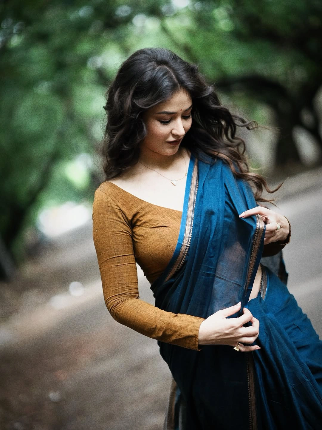 Priyanka Jawalkar Stunning Looks in Saree