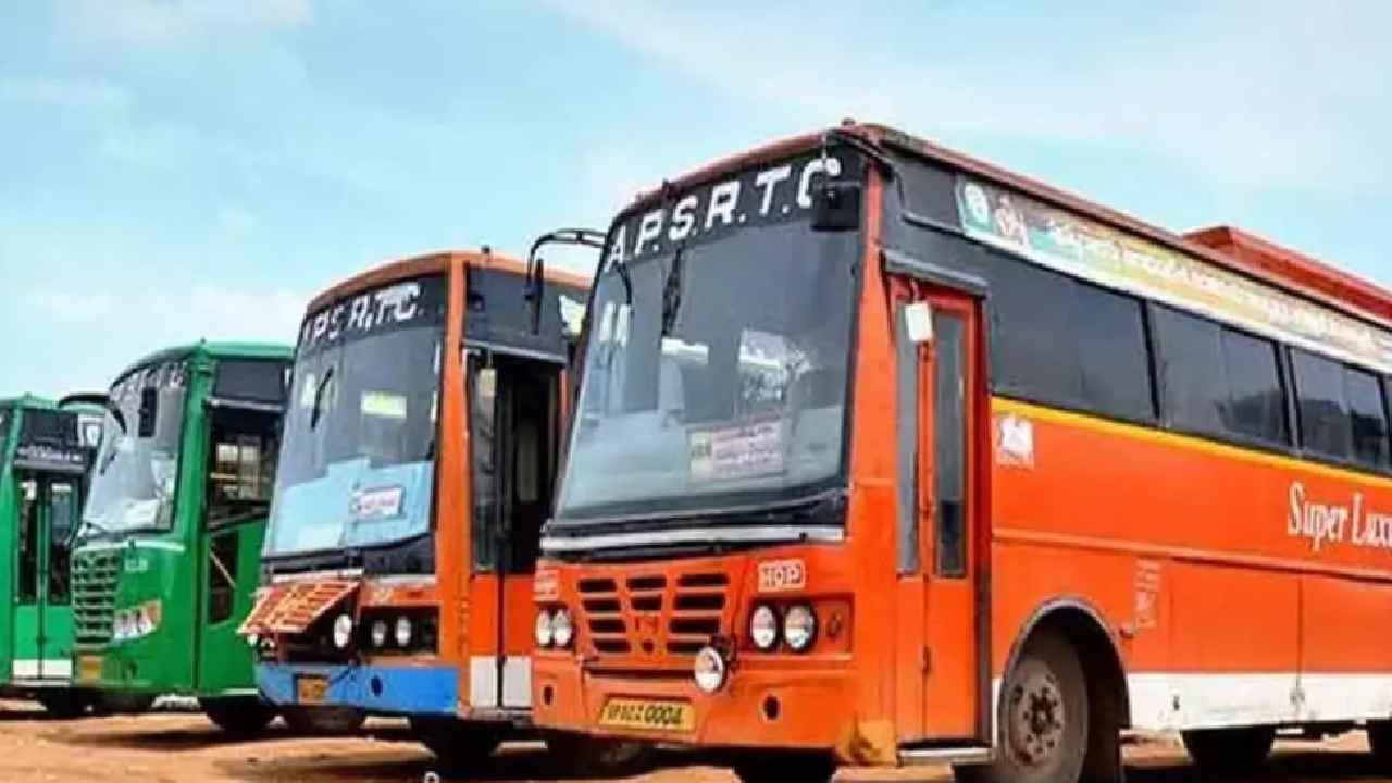 RTC Employs: ఆర్టీసీ ఉద్యోగులకు ప్రభుత్వం గుడ్ న్యూస్.. ఆ ఫైల్ పై సీఎం చంద్రబాబు సంతకం RTC Employs: ఆర్టీసీ ఉద్యోగులకు ప్రభుత్వం గుడ్ న్యూస్.. ఆ ఫైల్ పై సీఎం చంద్రబాబు సంతకం