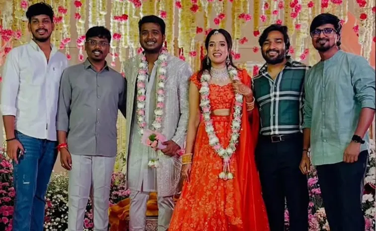 Rahul Sipligunj Engaged with Harinya Reddy