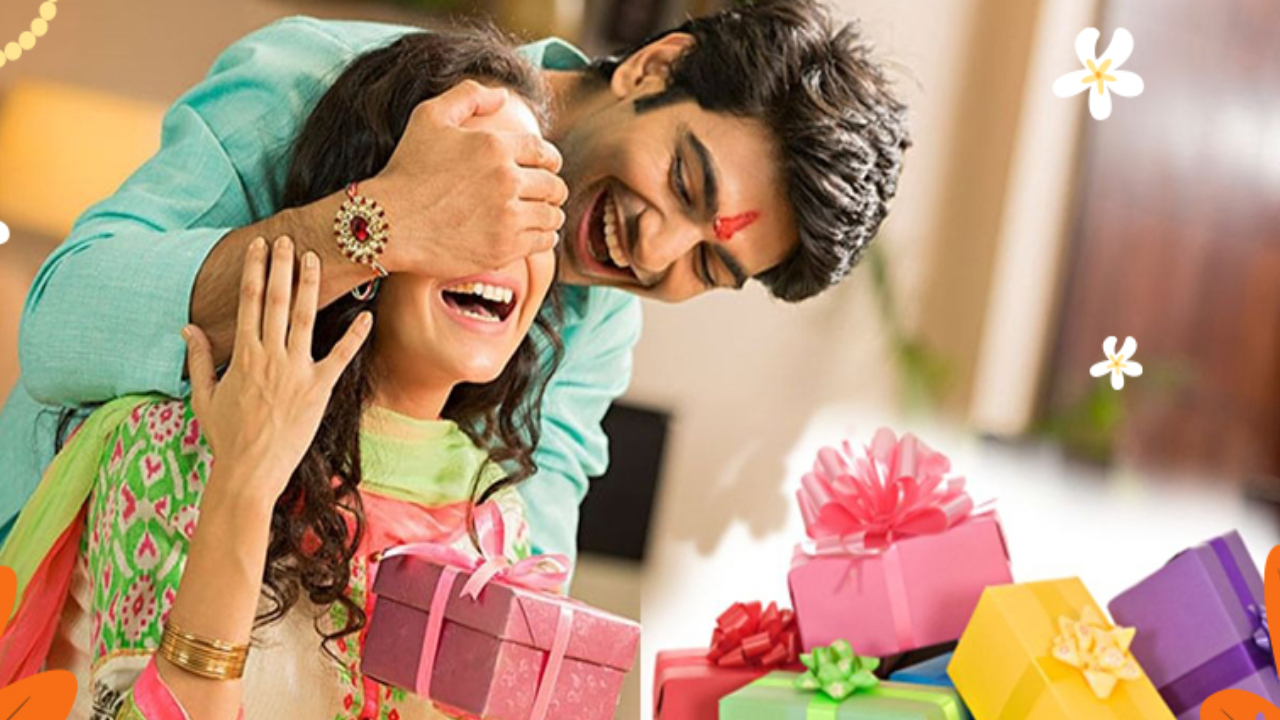 Raksha Bandhan 2025 Gifts : ఈ రాఖీ పండగ రోజున మీ సోదరికి ఇలాంటి గిఫ్ట్స్ ఇచ్చి సర్ప్రైజ్ చేయొచ్చు.. ఆన్లైన్లో ఈజీగా ఆర్డర్ చేయొచ్చు..! Raksha Bandhan 2025 Gifts : ఈ రాఖీ పండగ రోజున మీ సోదరికి ఇలాంటి గిఫ్ట్స్ ఇచ్చి సర్ప్రైజ్ చేయొచ్చు.. ఆన్లైన్లో ఈజీగా ఆర్డర్ చేయొచ్చు..!