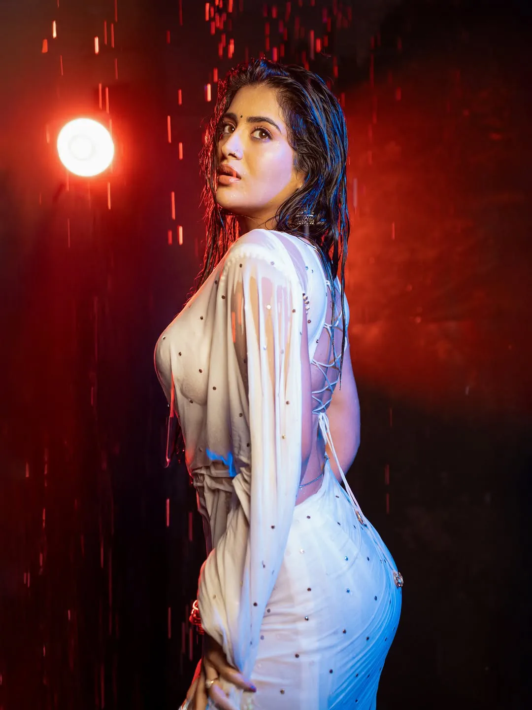 Rashi Singh Sizzling Photos in Rain