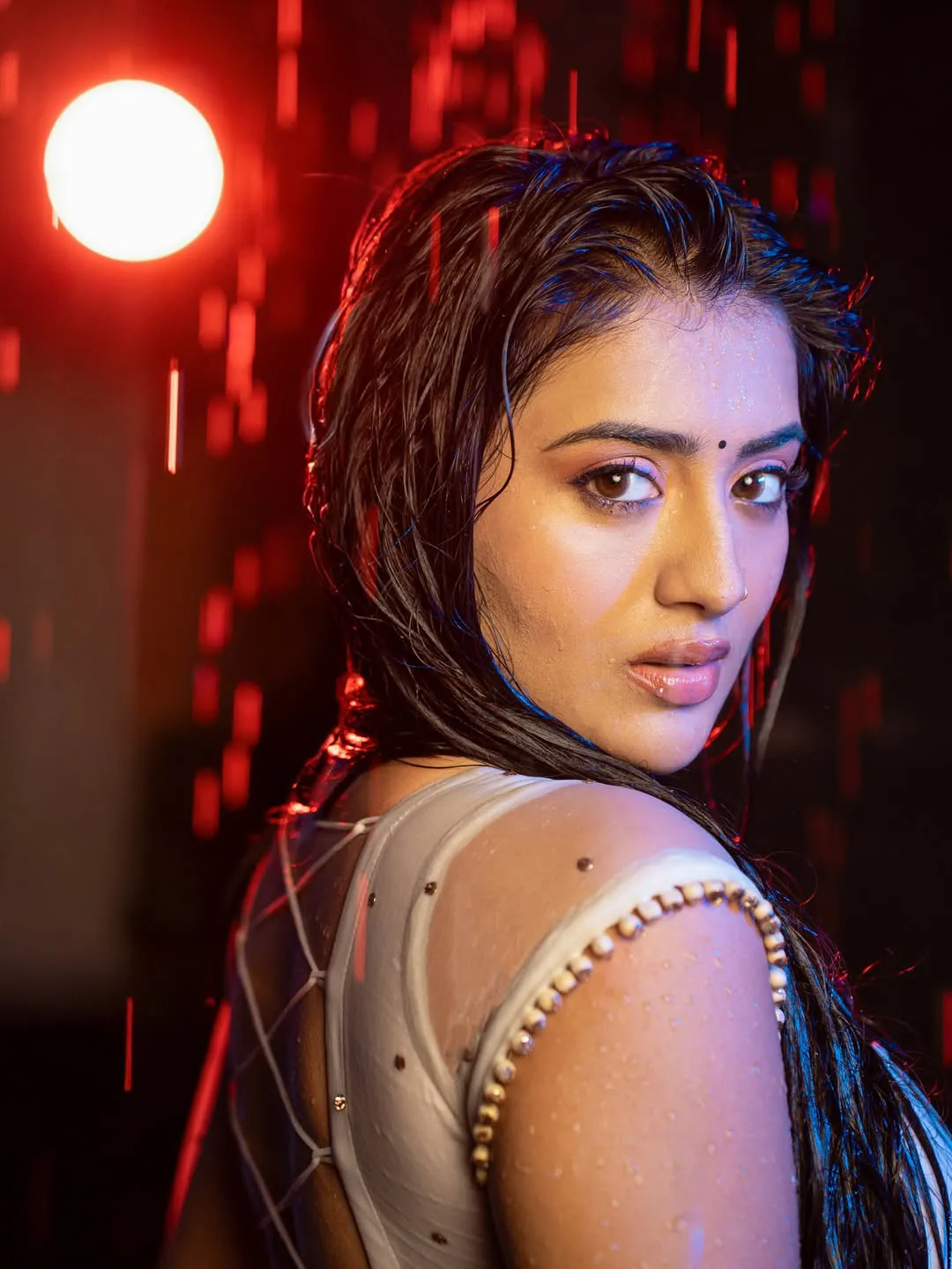 Rashi Singh Sizzling Photos in Rain