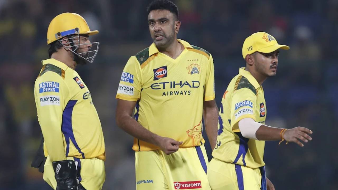 Ravichandran Ashwin : ఐపీఎల్ రిటైర్మెంట్ పై అశ్విన్ కామెంట్స్.. ధోని లాంటి వ్యక్తి.. Ravichandran Ashwin : ఐపీఎల్ రిటైర్మెంట్ పై అశ్విన్ కామెంట్స్.. ధోని లాంటి వ్యక్తి..