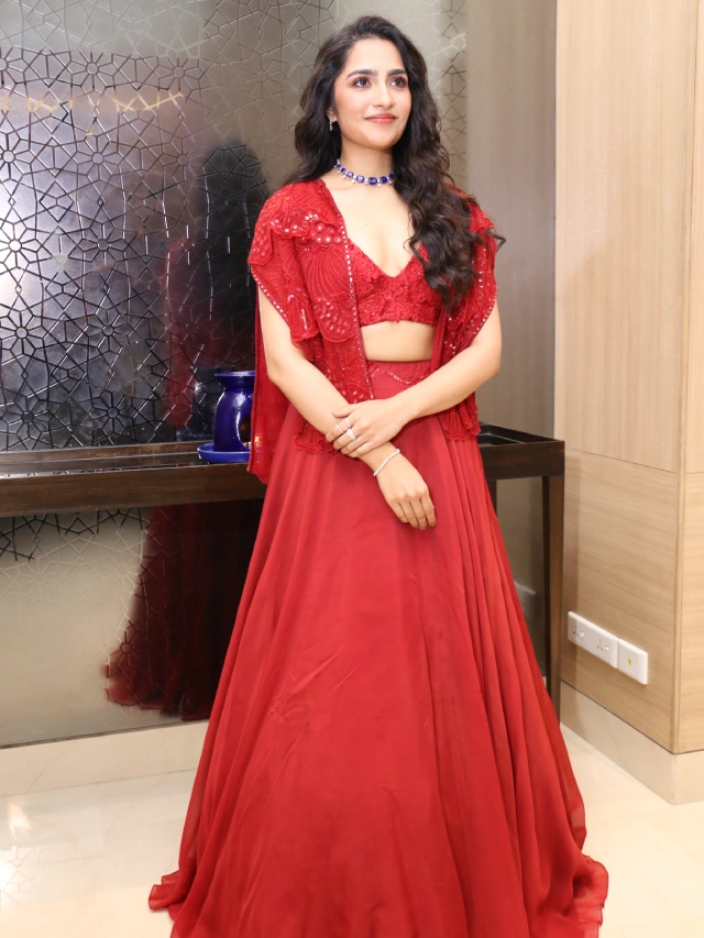 Rukmini Vasanth Shines in Madharaasi Pre Release Event