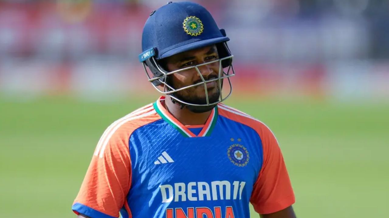 Sanju Samson : ఆసియాకప్ 2025కి ముందు సంజూ శాంసన్ కీలక నిర్ణయం.. ఓపెనర్ కాదని చెప్పేశారా? Sanju Samson : ఆసియాకప్ 2025కి ముందు సంజూ శాంసన్ కీలక నిర్ణయం.. ఓపెనర్ కాదని చెప్పేశారా?