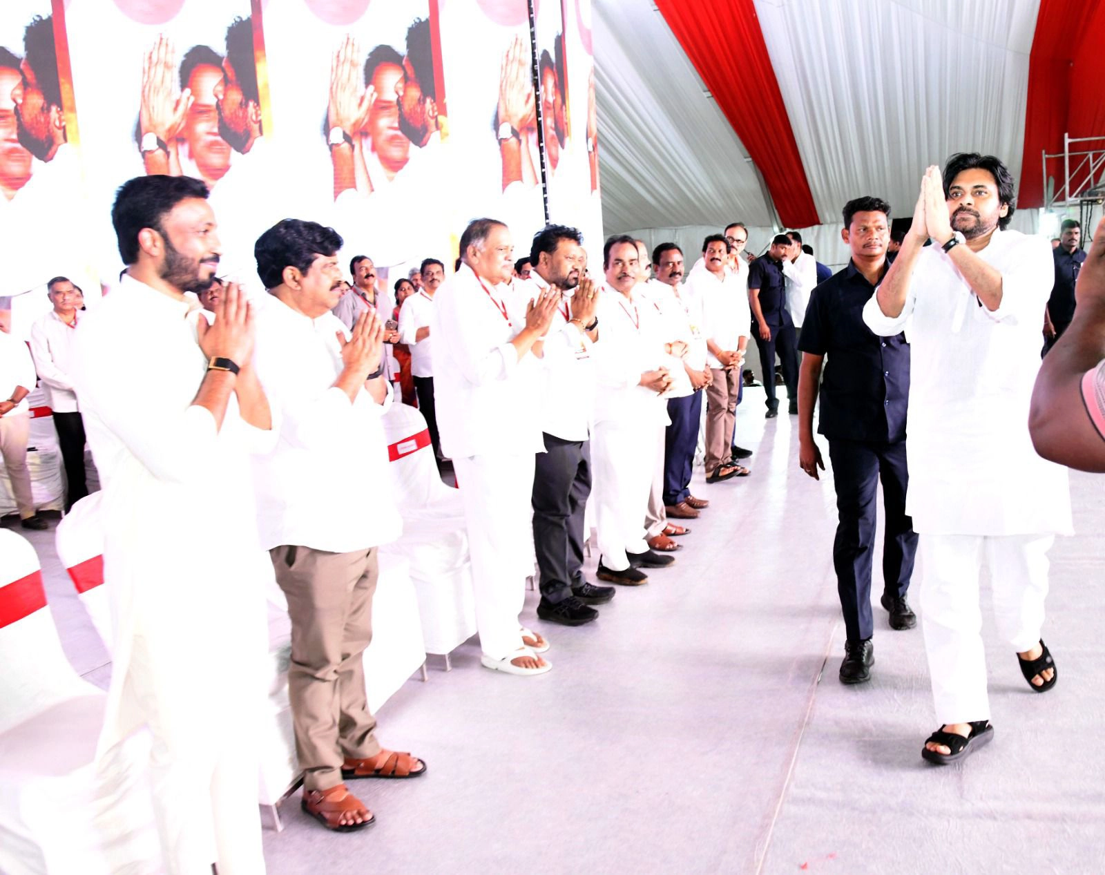 Sena tho Senani Pawan Kalyan Janasena Vizag Meeting