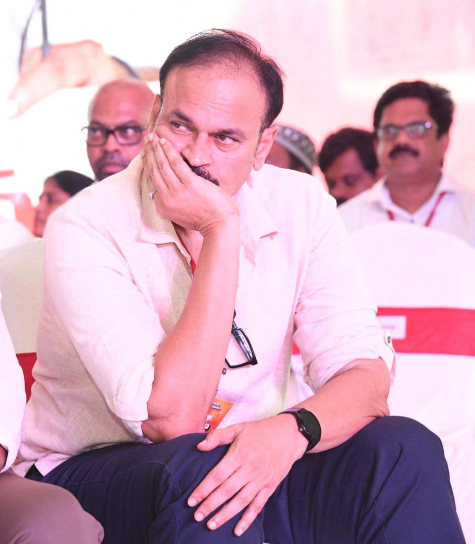 Sena tho Senani Pawan Kalyan Janasena Vizag Meeting