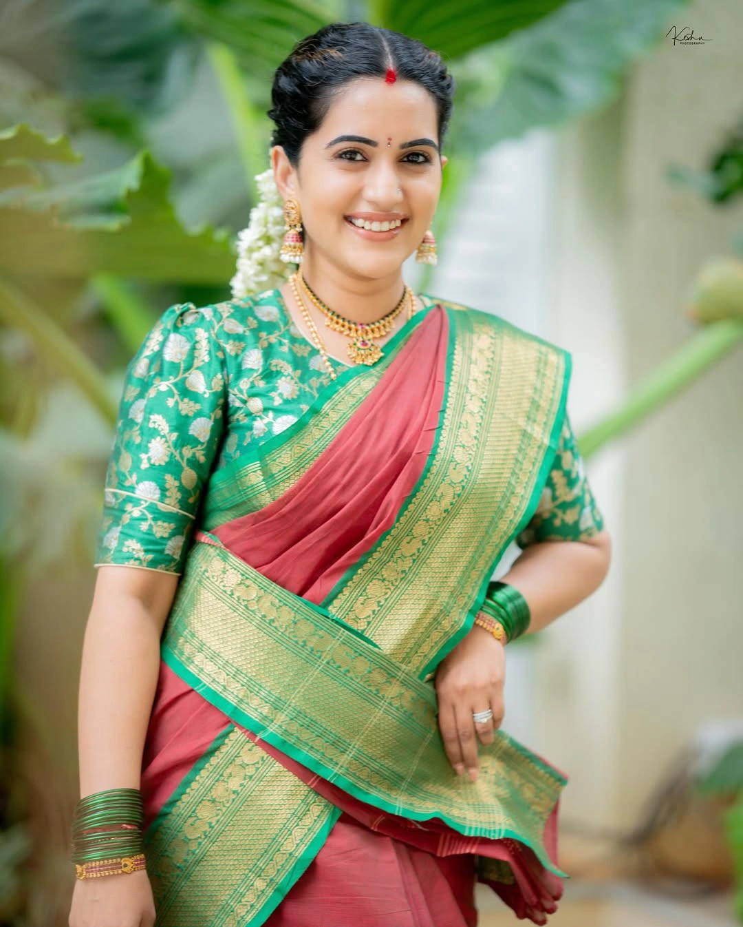 Varalakshmi Vratham Anchor Sravanthi Chokarapu Traditional Photos