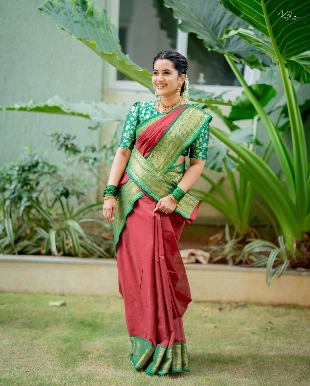Varalakshmi Vratham Anchor Sravanthi Chokarapu Traditional Photos