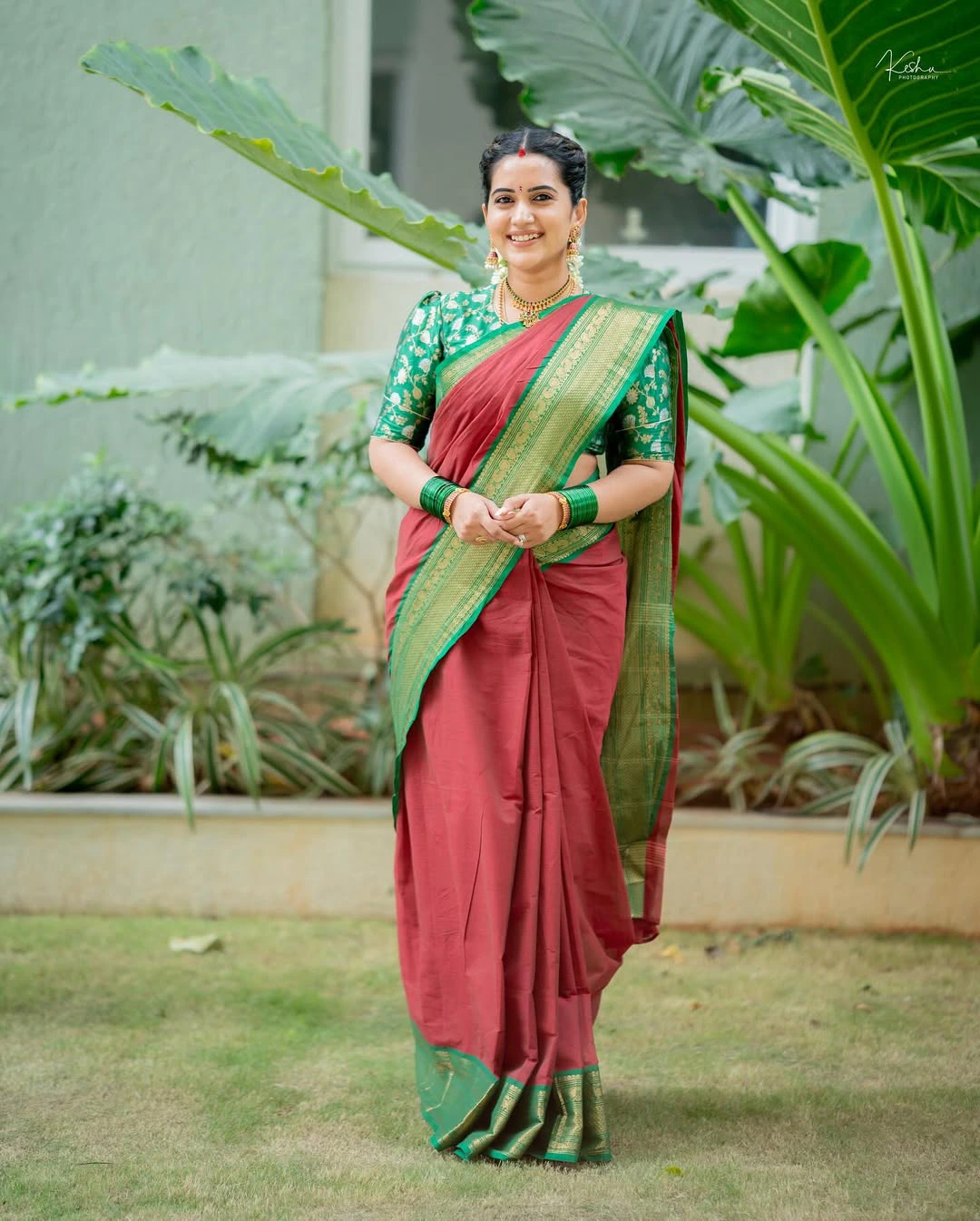 Varalakshmi Vratham Anchor Sravanthi Chokarapu Traditional Photos