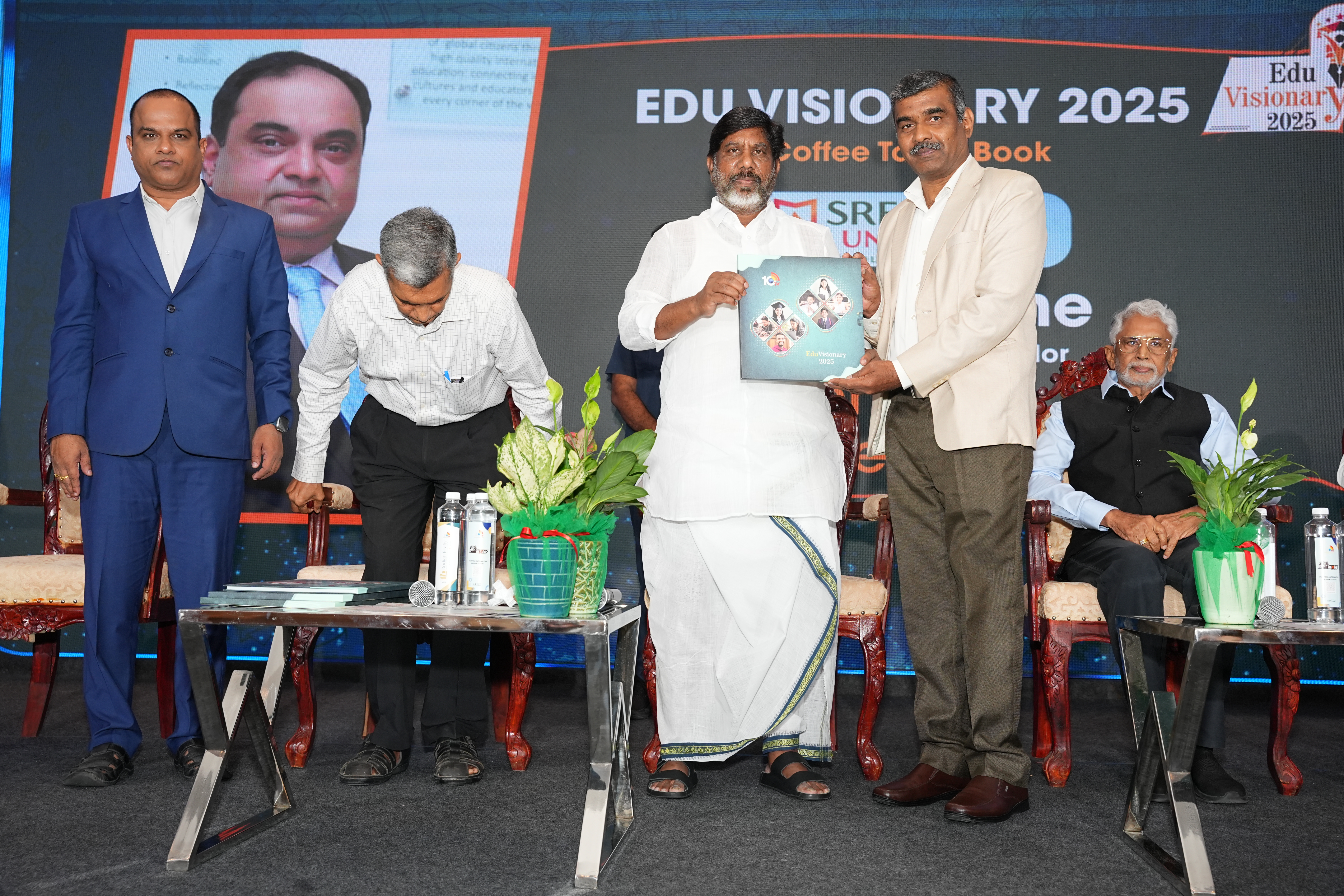 Sreenidhi University Dr KT Mahhe Ashish Mittal Chancellor Director HR