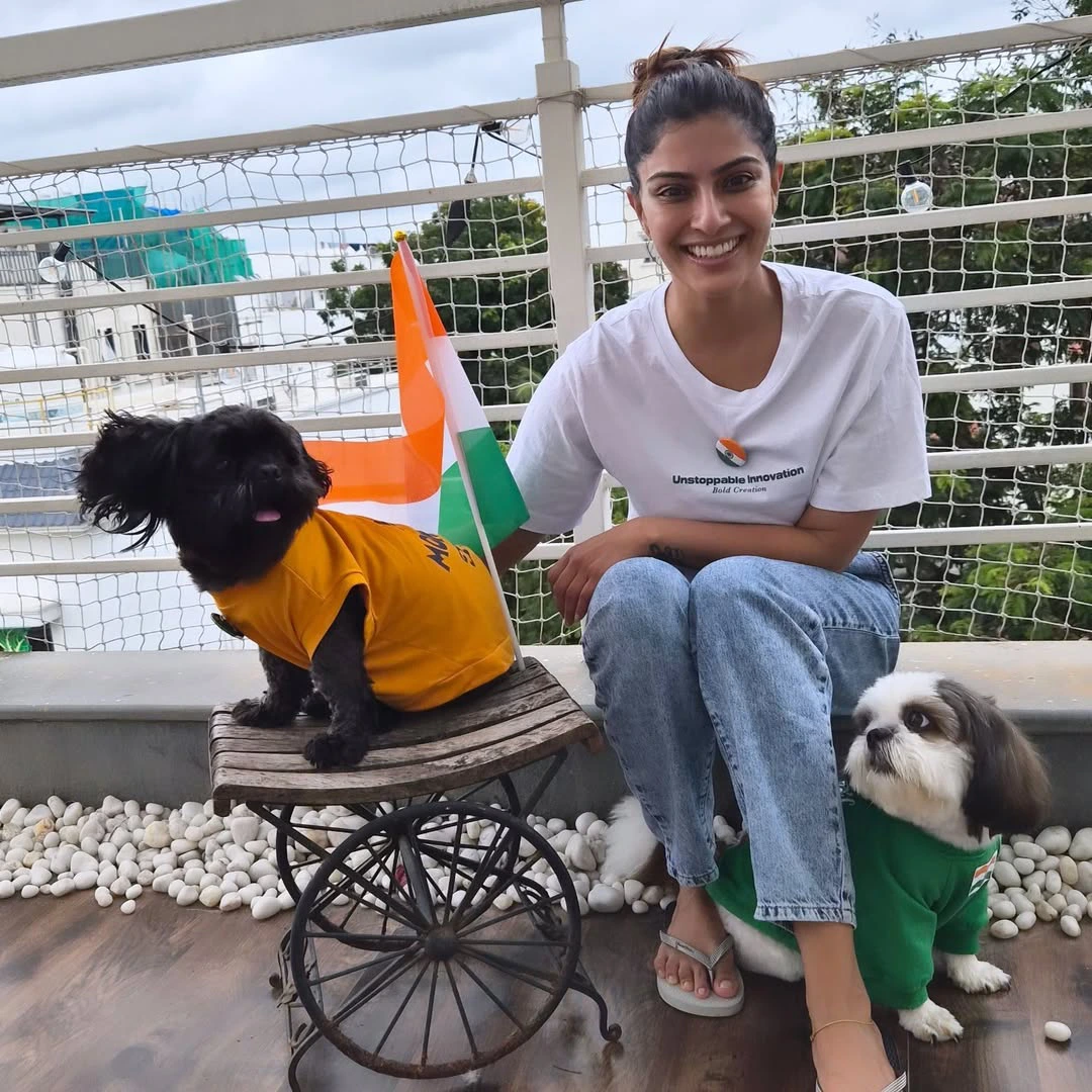 Varalaxmi Sarathkumar Independence Day Special Photos