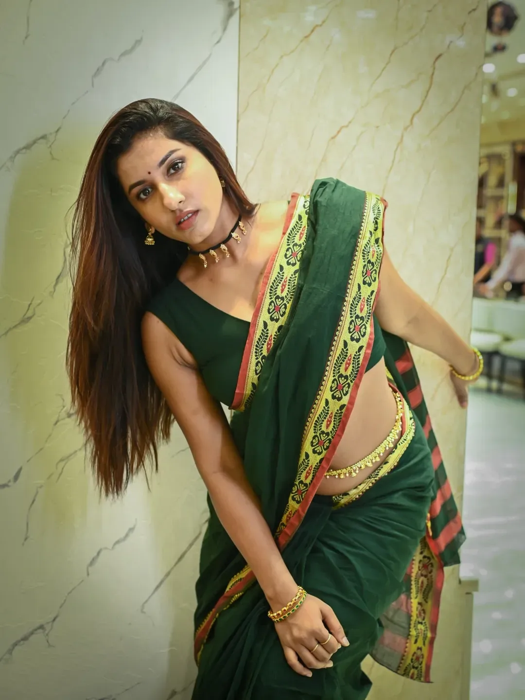 Vishnupriyaa Bhimeneni Stunning Looks in Saree