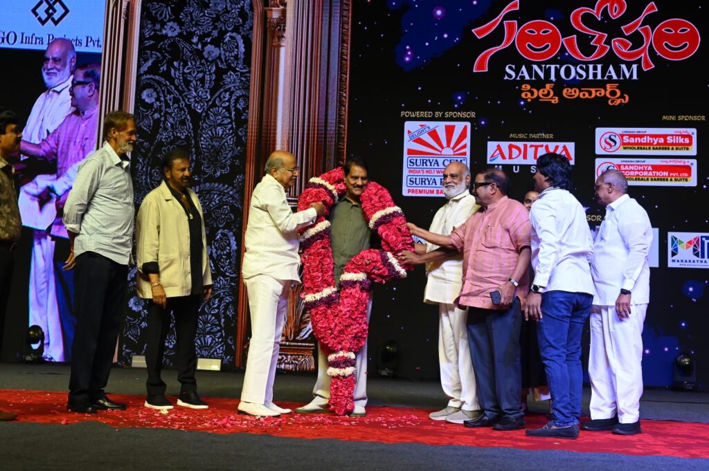 Santosham Awards Kannappa Movie Gets Three Awards 