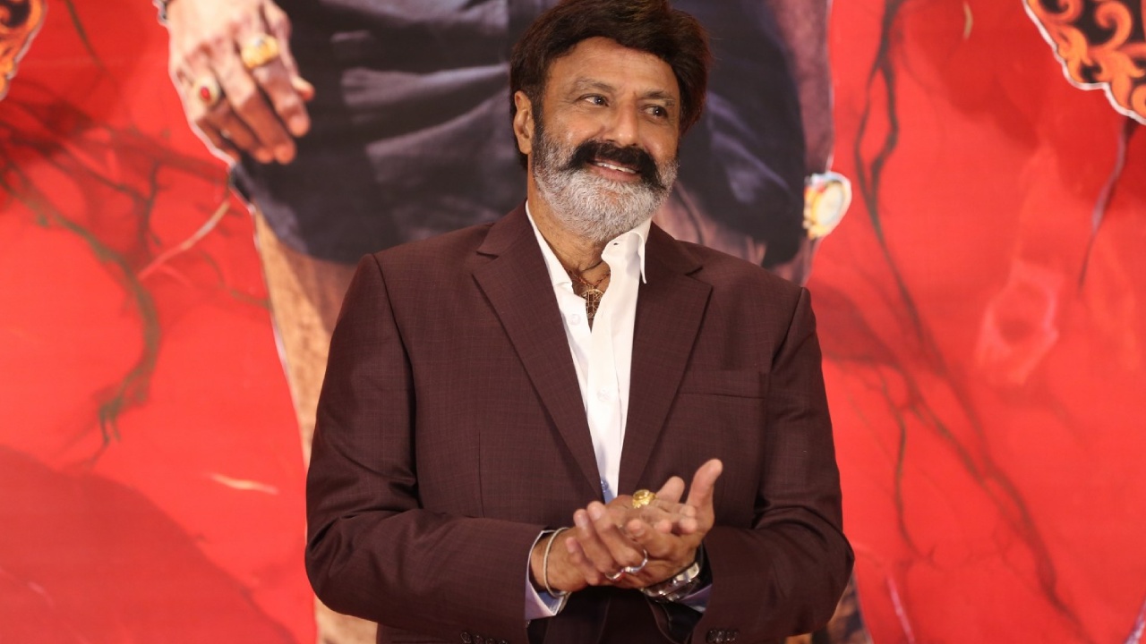 Balakrishna : ‘వరల్డ్ బుక్ ఆఫ్ రికార్డ్స్ లో బాలయ్య పేరు.. ఎందుకో తెలుసా? Balakrishna : ‘వరల్డ్ బుక్ ఆఫ్ రికార్డ్స్ లో బాలయ్య పేరు.. ఎందుకో తెలుసా?