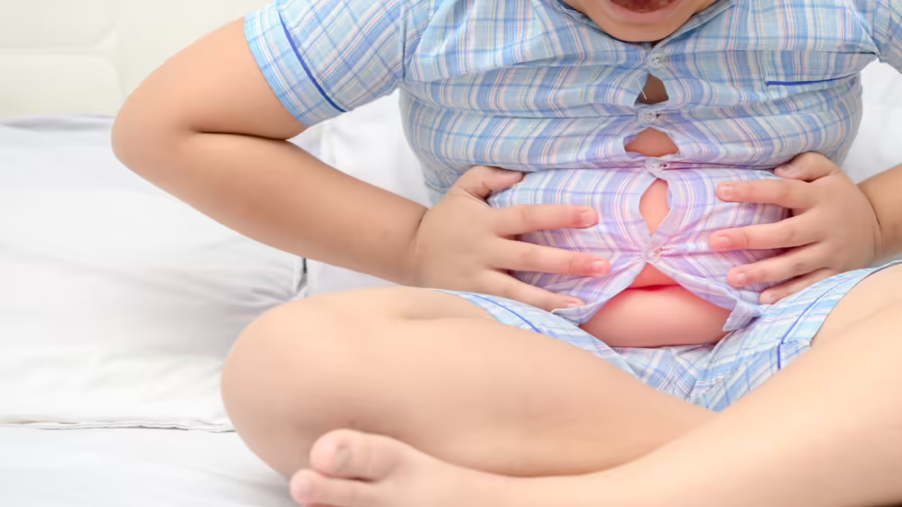 Fatty Liver In Children: పెద్దలకు అలెర్ట్.. చిన్న పిల్లల్లో ఫ్యాటీ లివర్ సమస్య.. ఈ లక్షణాలు ఉంటే నిర్లక్ష్యం వద్దు Fatty Liver In Children: పెద్దలకు అలెర్ట్.. చిన్న పిల్లల్లో ఫ్యాటీ లివర్ సమస్య.. ఈ లక్షణాలు ఉంటే నిర్లక్ష్యం వద్దు