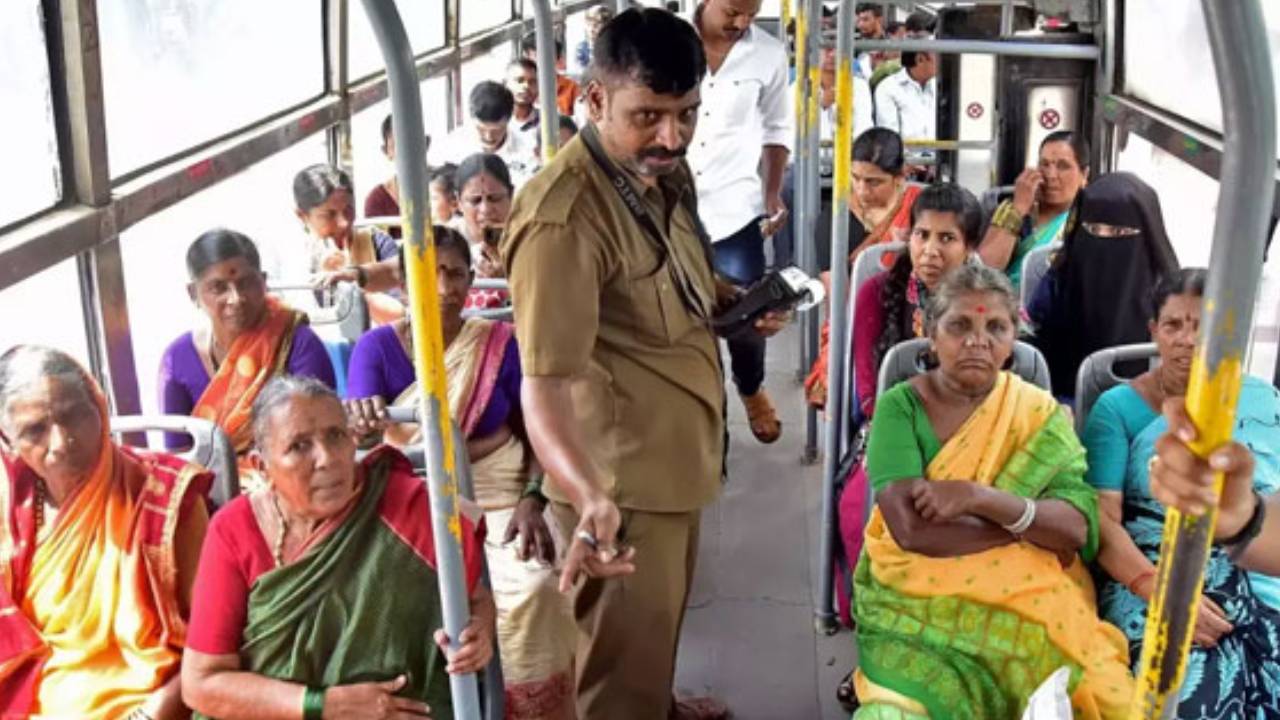 ఏపీలో మహిళలకు బిగ్ అలర్ట్.. ఫ్రీ బస్ పథకంపై కీలక అప్డేట్.. ఈ బస్సుల్లో ఉచిత ప్రయాణం ఉండదు.. ఏపీలో మహిళలకు బిగ్ అలర్ట్.. ఫ్రీ బస్ పథకంపై కీలక అప్డేట్.. ఈ బస్సుల్లో ఉచిత ప్రయాణం ఉండదు..