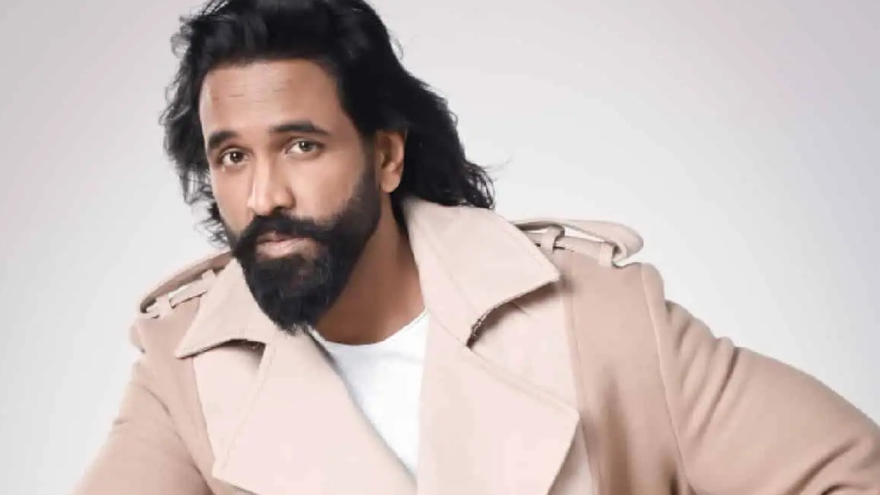 Tollywood Strike : టాలీవుడ్ సమ్మెపై ఫిలిం ఛాంబర్ ప్రతినిధులతో మంచు విష్ణు చర్చలు.. ఇప్పటికే ఎక్కువ వేతనాలు ఇస్తున్నాం.. Tollywood Strike : టాలీవుడ్ సమ్మెపై ఫిలిం ఛాంబర్ ప్రతినిధులతో మంచు విష్ణు చర్చలు.. ఇప్పటికే ఎక్కువ వేతనాలు ఇస్తున్నాం..