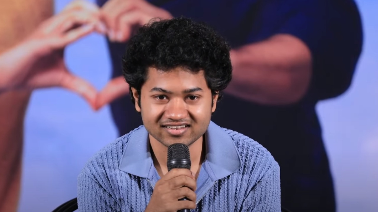Mouli Tanuj Prasanth : ‘మా అప్పులన్నీ తీర్చేసా.. నాన్న ఆటో నడుపుతూ..’ నువ్వు గ్రేట్ బ్రో.. Mouli Tanuj Prasanth : ‘మా అప్పులన్నీ తీర్చేసా.. నాన్న ఆటో నడుపుతూ..’ నువ్వు గ్రేట్ బ్రో..