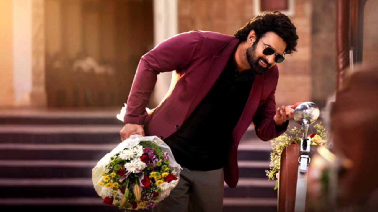Prabhas : ప్రభాస్ సినిమాకు మళ్ళీ ఇబ్బందులు..? సంక్రాంతికి కూడా డౌటేనా? షూటింగ్ ఎంత బ్యాలెన్స్ ఉందంటే..? Prabhas : ప్రభాస్ సినిమాకు మళ్ళీ ఇబ్బందులు..? సంక్రాంతికి కూడా డౌటేనా? షూటింగ్ ఎంత బ్యాలెన్స్ ఉందంటే..?