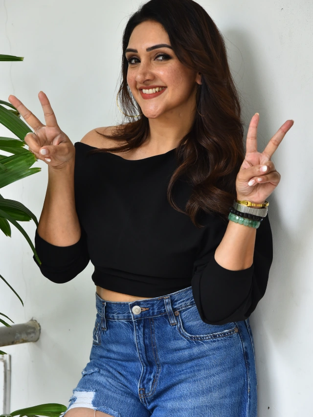 Prabhas First Heroine Sridevi Vijaykumar Latest Clicks