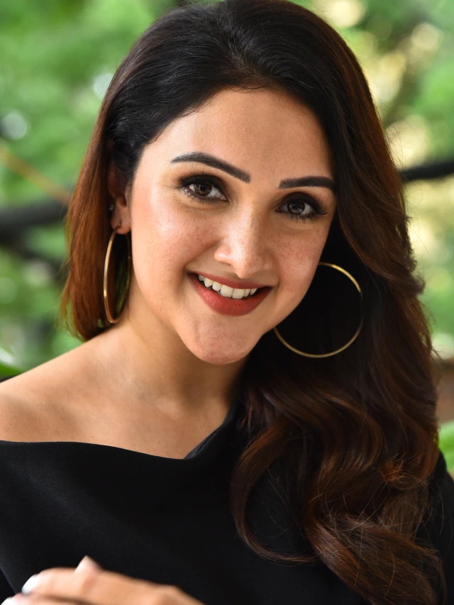 Prabhas First Heroine Sridevi Vijaykumar Latest Clicks