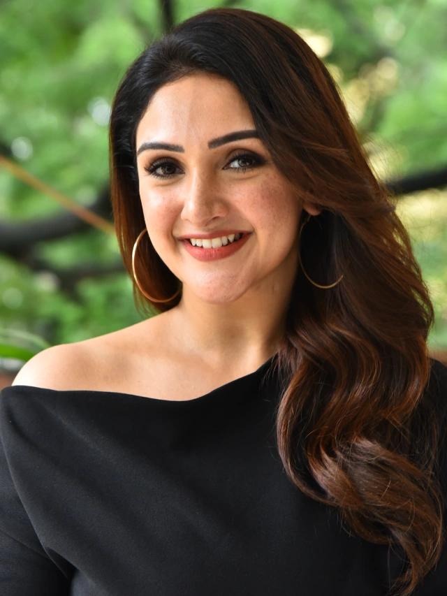 Prabhas First Heroine Sridevi Vijaykumar Latest Clicks
