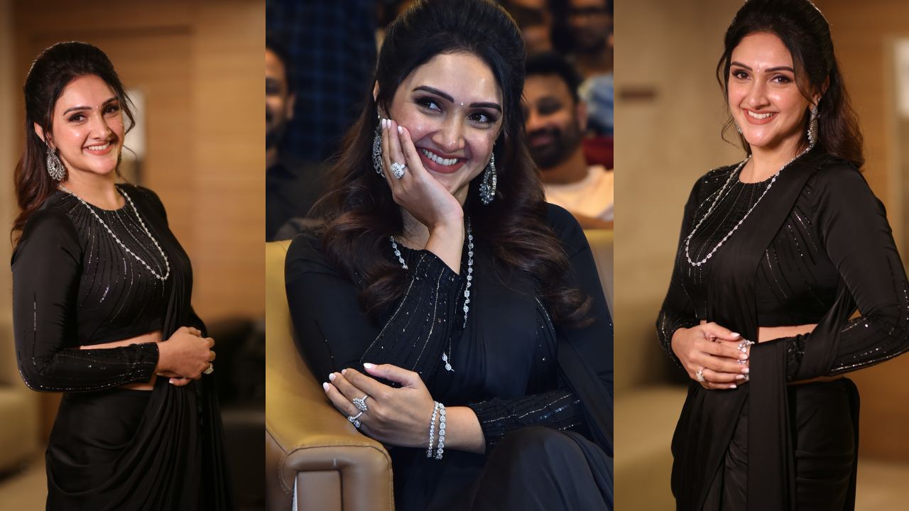 Sridevi Vijaykumar : ప్రభాస్ ఫస్ట్ సినిమా హీరోయిన్.. చీరలో ఎంత అందంగా ఉందో..