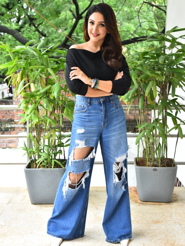 Prabhas First Heroine Sridevi Vijaykumar Latest Clicks